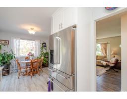 26575 30a Avenue, Langley, BC V4W3C8 Photo 8