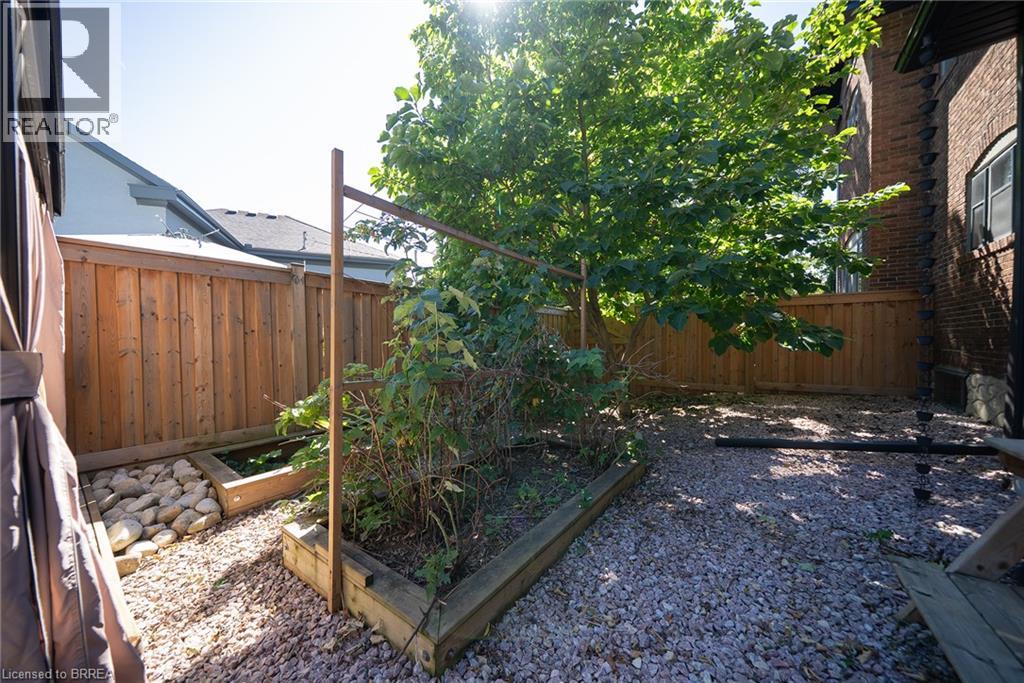 75 Walnut Street — photo 44