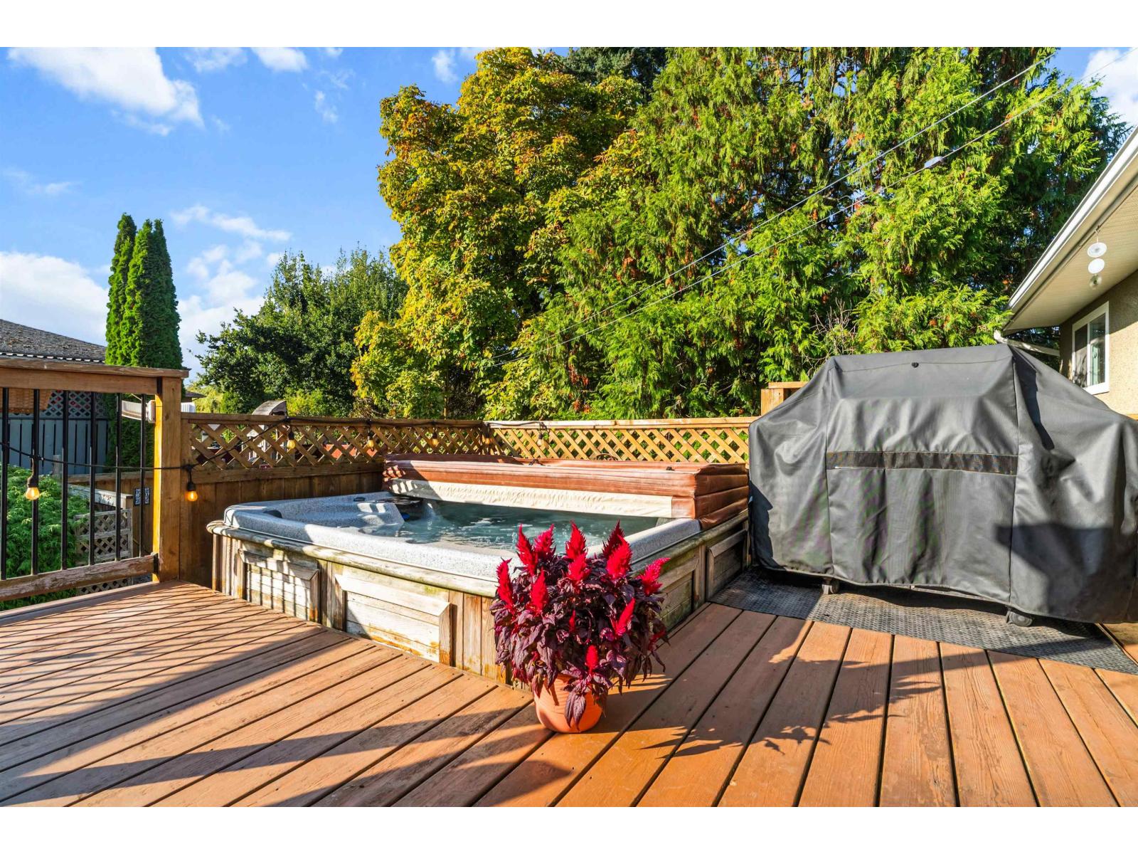Photo of 8203 109B STREET 27
