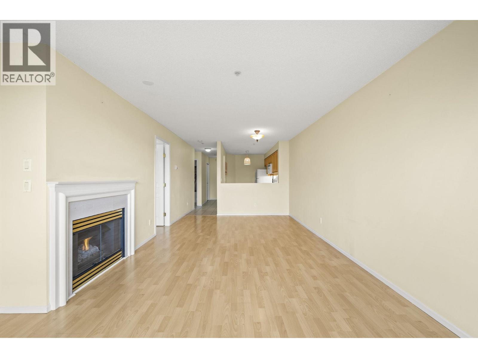 Photo of 302 5800 ANDREWS ROAD 17