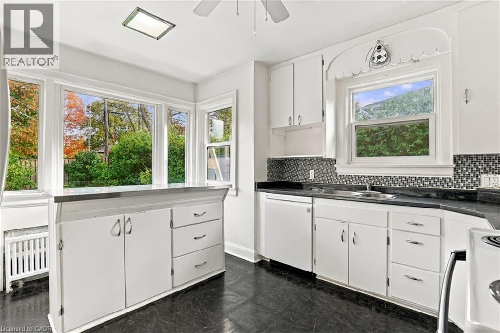 85 HUNGERFORD Road - 14