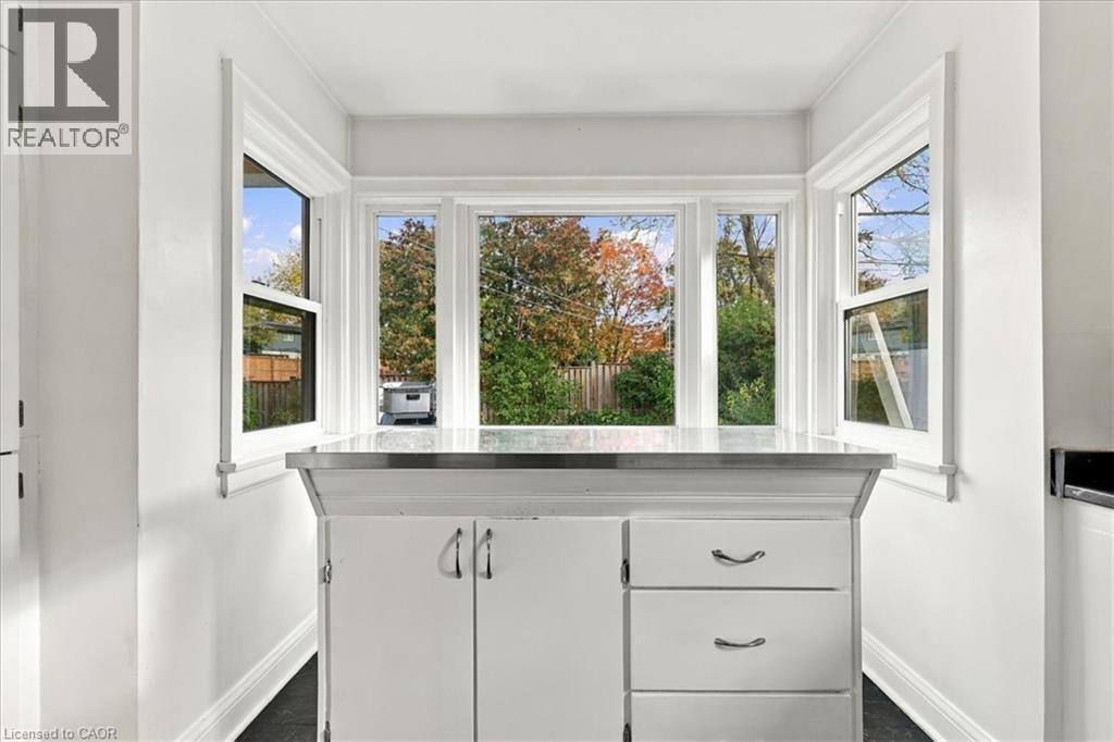 85 HUNGERFORD Road - 15