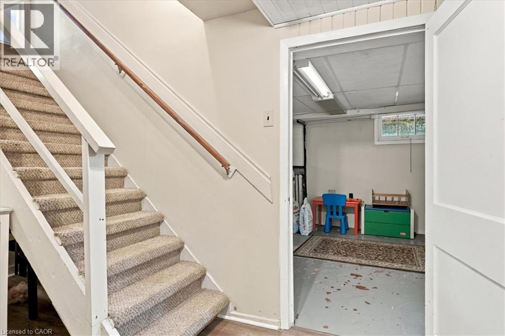 85 HUNGERFORD Road - 26