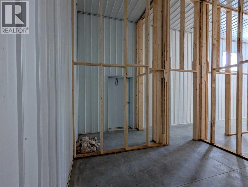 225 Elevator Road, Trochu — photo 10
