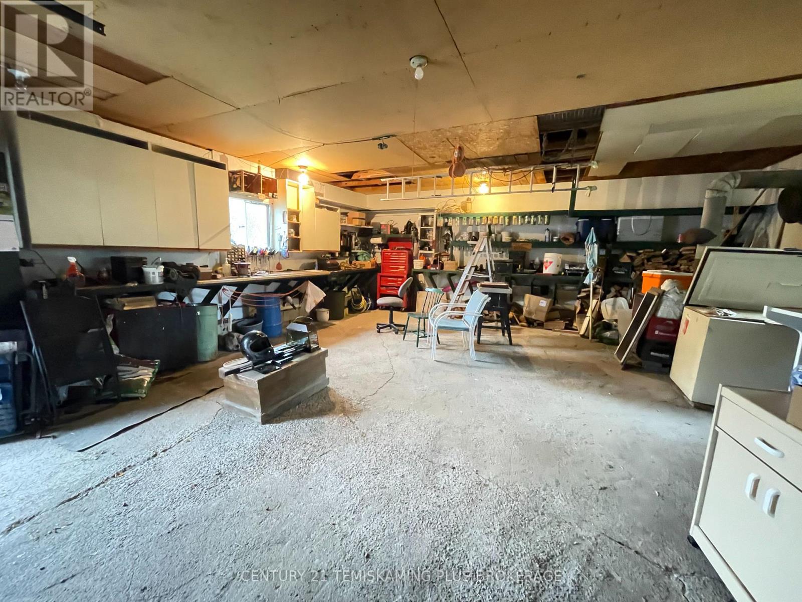 401 LAKEVIEW AVENUE S - 9