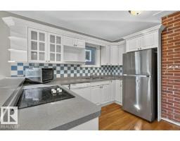 9742 88 Av Nw, Edmonton, AB T6E2P9 Photo 12