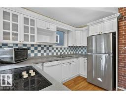 9742 88 Av Nw, Edmonton, AB T6E2P9 Photo 13