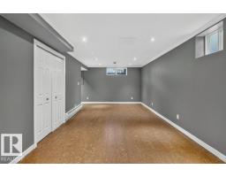 9742 88 Av Nw, Edmonton, AB T6E2P9 Photo 36