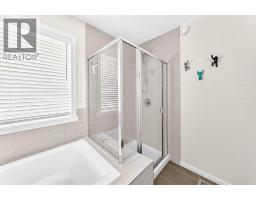12 Sunrise View, Cochrane, AB T4C0W3 Photo 25