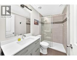 12 Sunrise View, Cochrane, AB T4C0W3 Photo 42