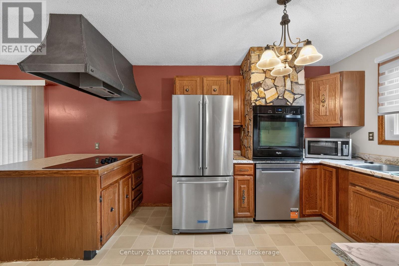 25 CAMBRIAN DRIVE, Kenora (Amethyst) — photo 11