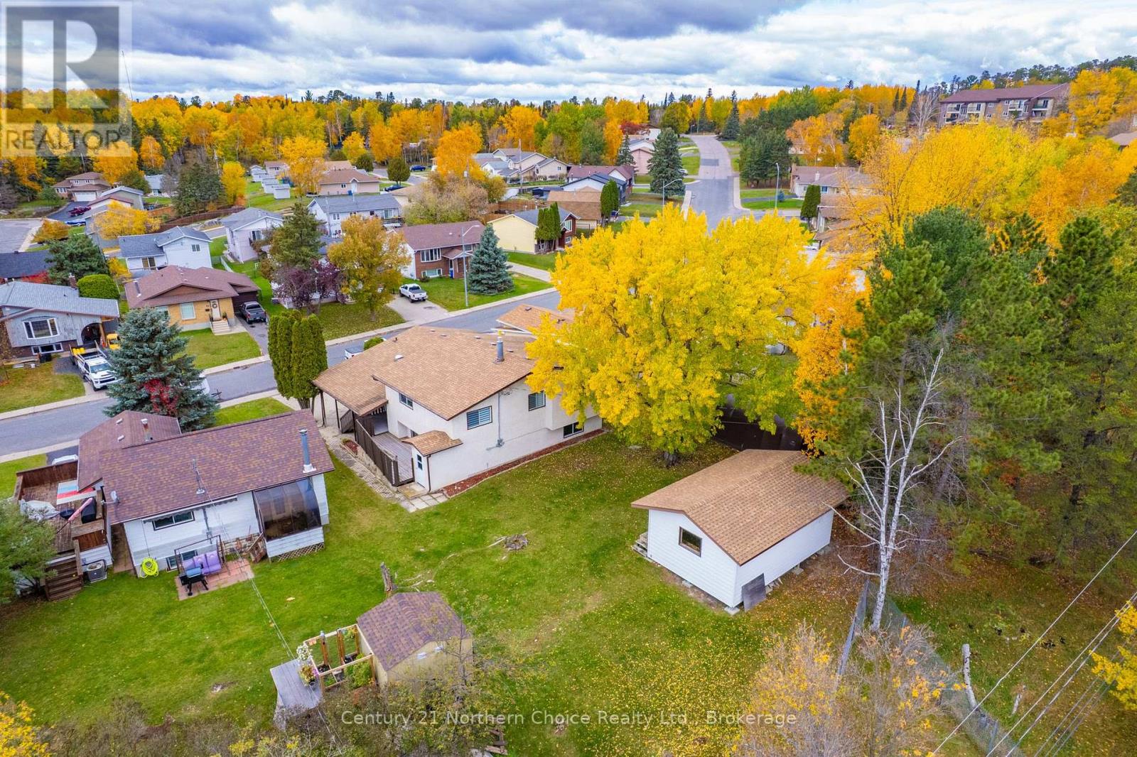 25 CAMBRIAN DRIVE, Kenora (Amethyst) — photo 2