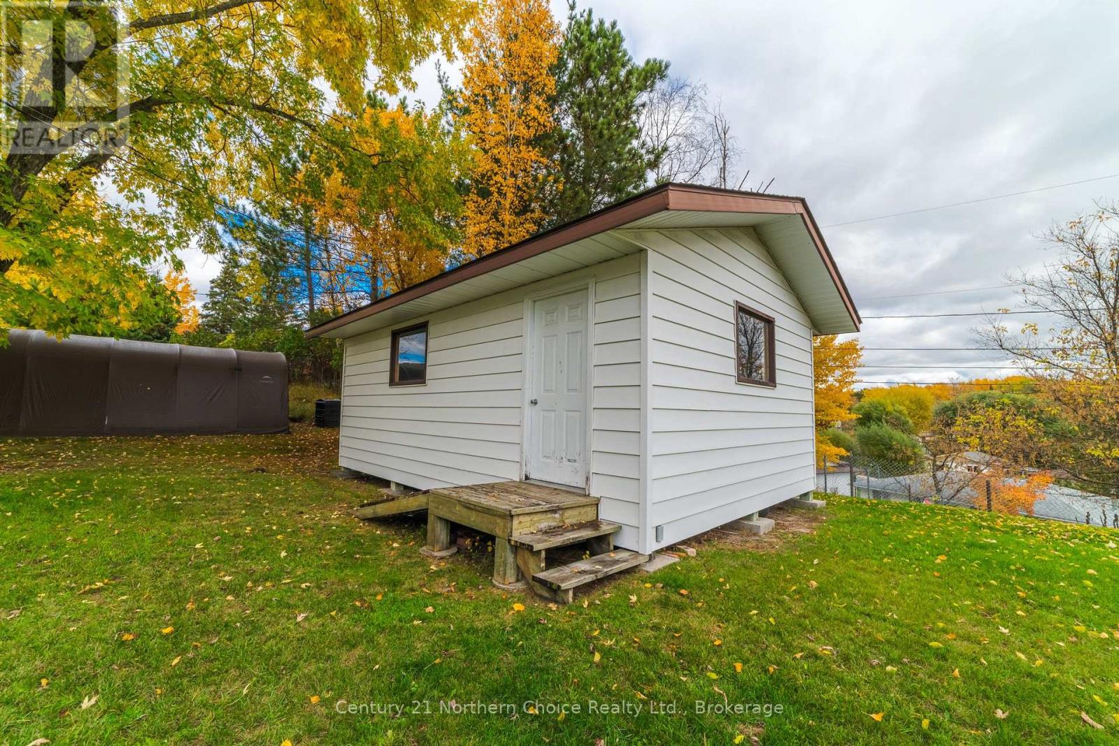 25 CAMBRIAN DRIVE, Kenora (Amethyst) — photo 5