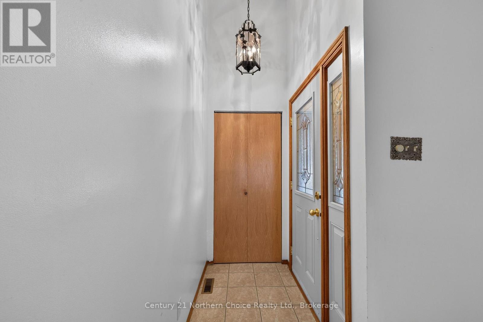 25 CAMBRIAN DRIVE, Kenora (Amethyst) — photo 7
