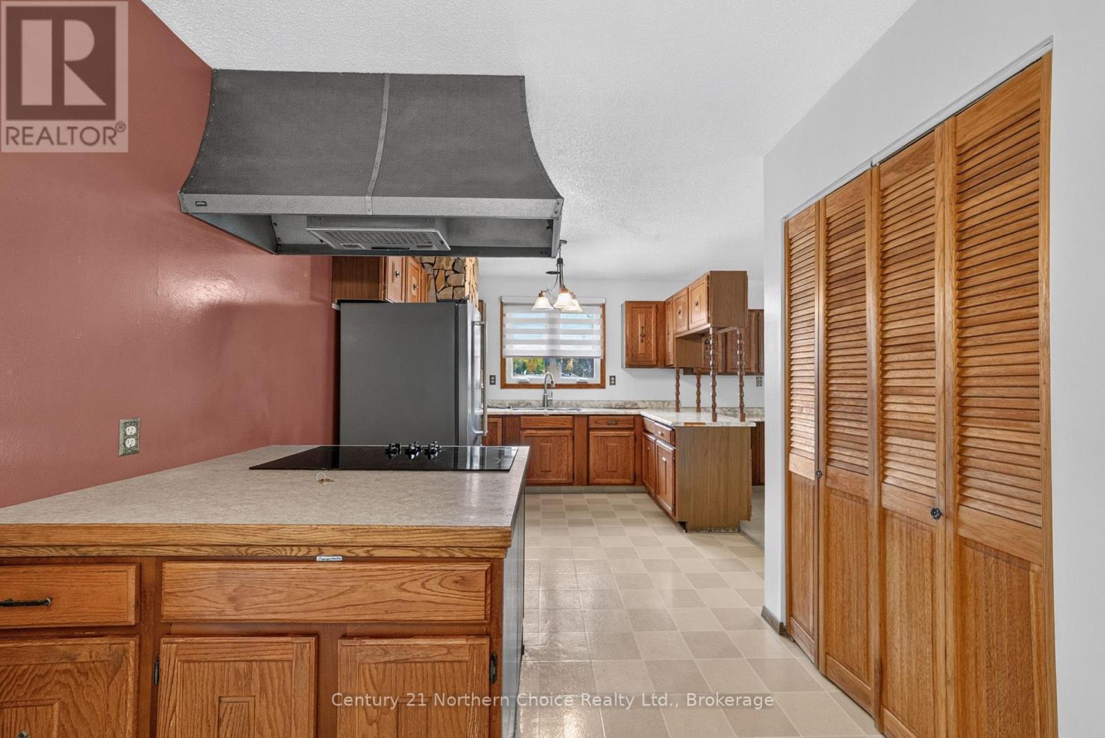 25 CAMBRIAN DRIVE, Kenora (Amethyst) — photo 9