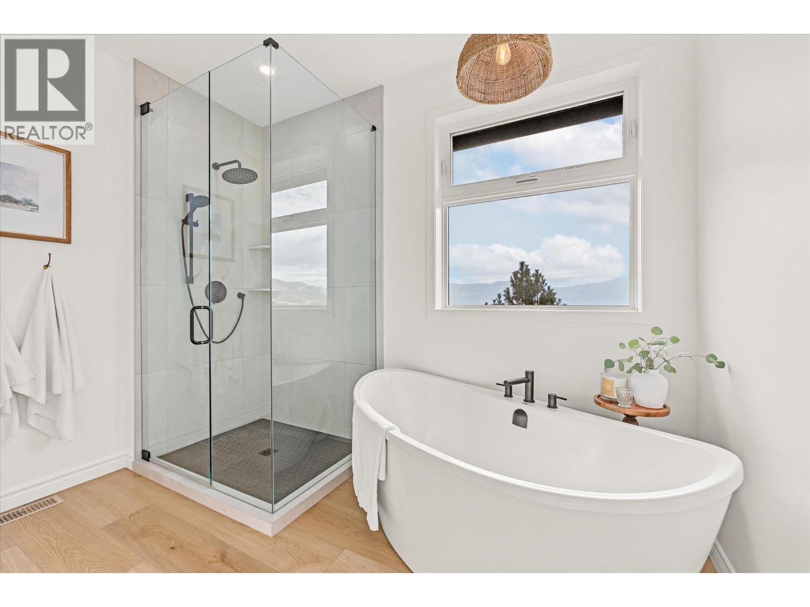 2815 Copper Ridge Drive, West Kelowna - Image 1