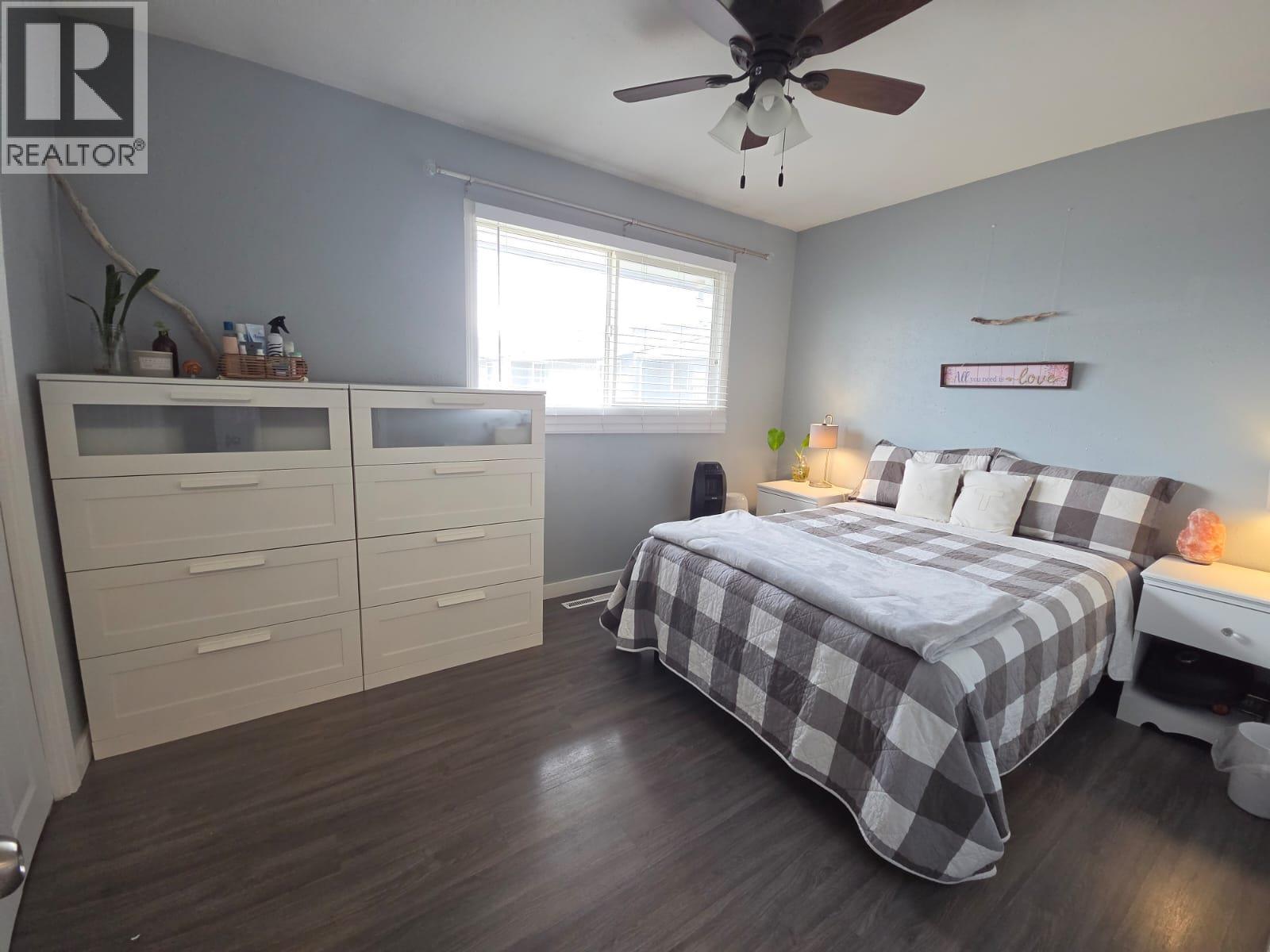 #126 5100 53 Street SW - 19