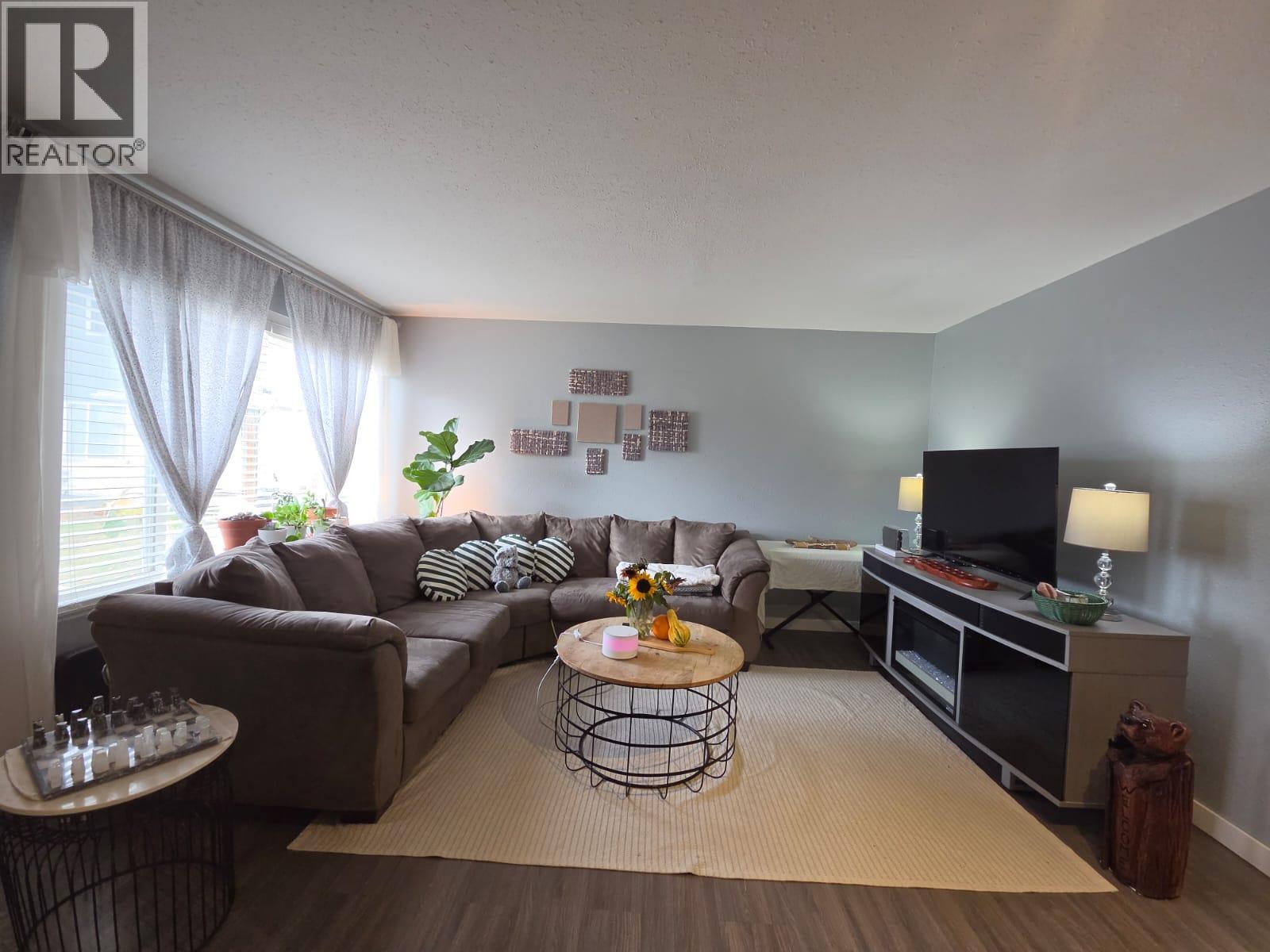 #126 5100 53 Street SW - 3