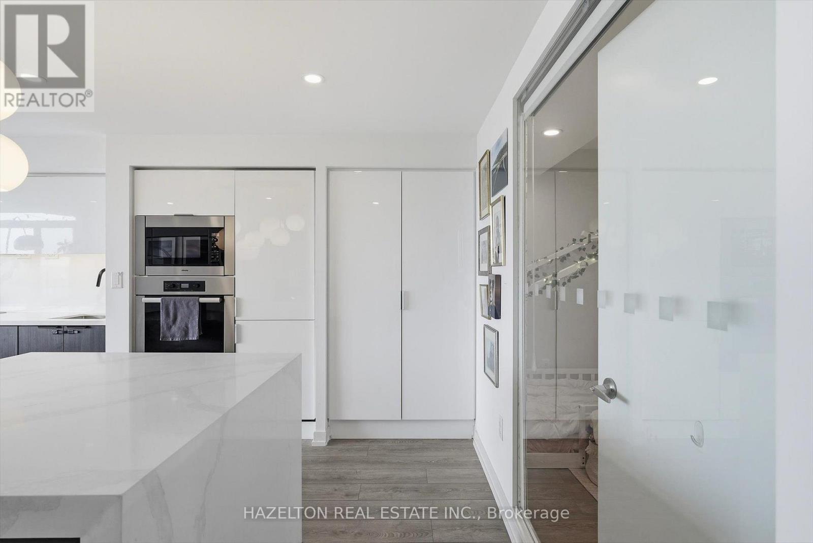 151 Dan Leckie Way — photo 13