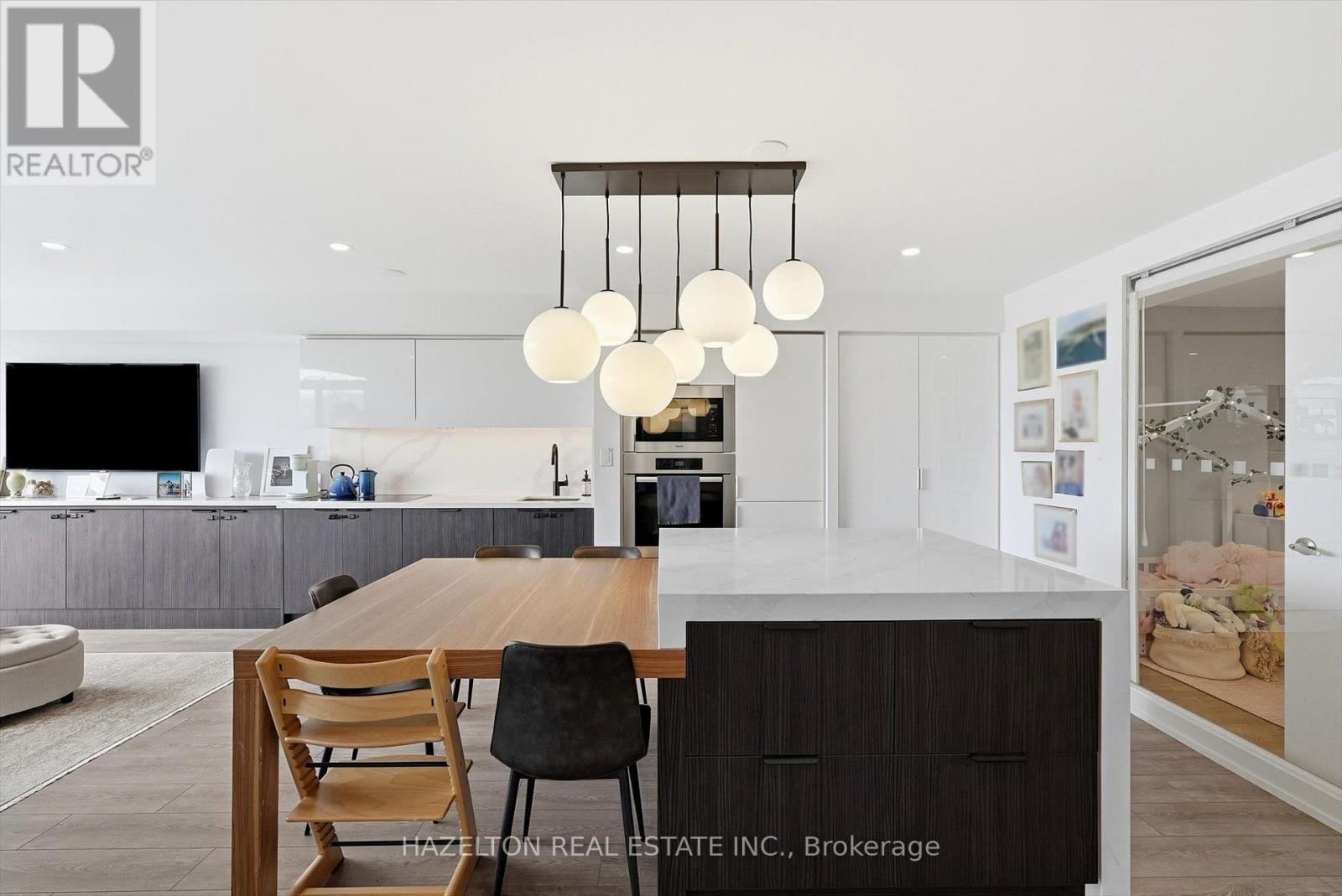 151 Dan Leckie Way — photo 14
