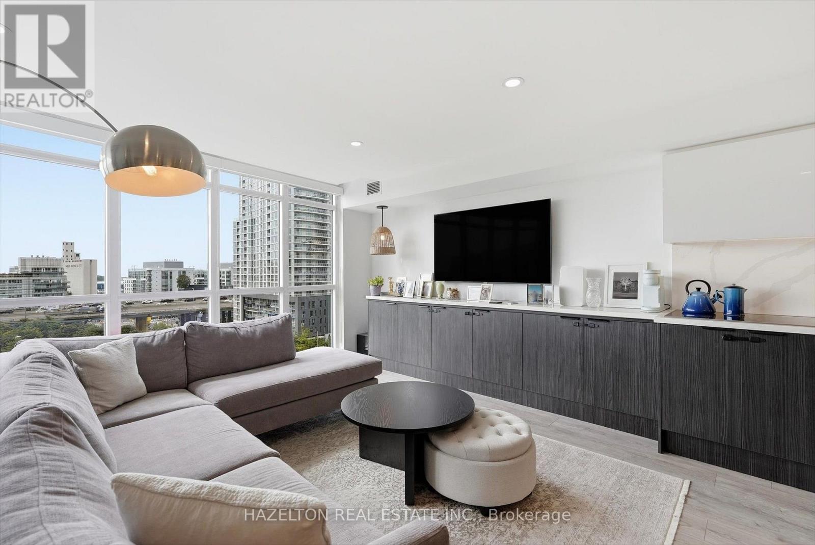858 - 151 DAN LECKIE WAY, Toronto (Waterfront Communities) — photo 4