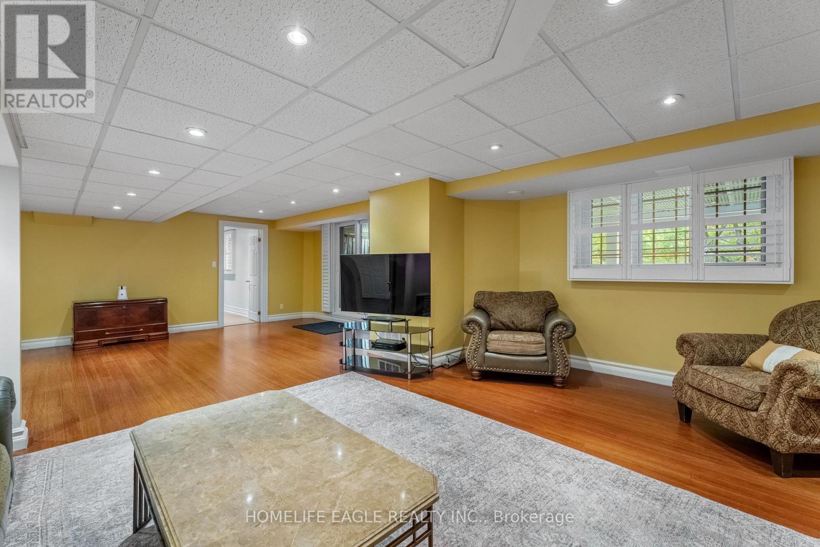82 Roberson Drive — photo 34