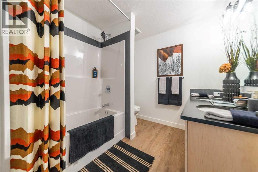 2104 Lancaster Heights SE - 9