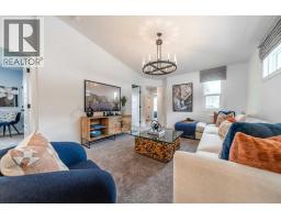 2104 Lancaster Heights SE - photo 5