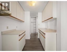 503-504 1725 Pendrell Street, Vancouver, BC V6G2X7 Photo 9