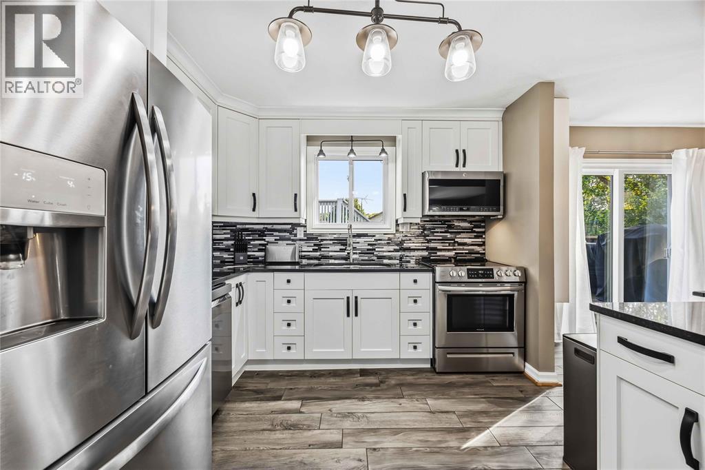409 HUXLEY AVENUE, Sarnia — photo 12