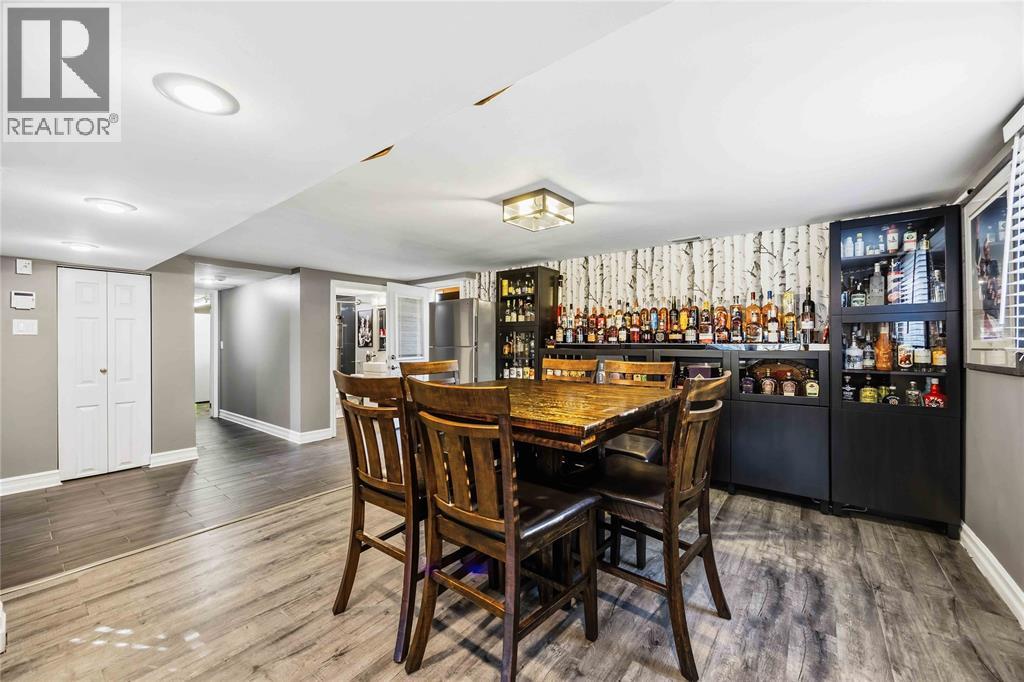 409 HUXLEY AVENUE - 25