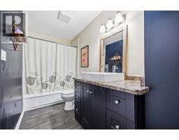 409 Huxley Avenue, Sarnia, ON N7S4Z1 Photo 13