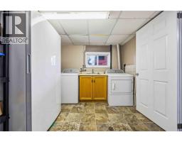 409 Huxley Avenue, Sarnia, ON N7S4Z1 Photo 27