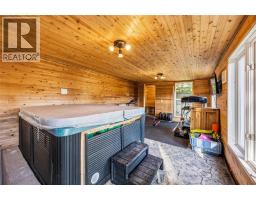 409 Huxley Avenue, Sarnia, ON N7S4Z1 Photo 29