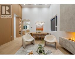 8940 Fairdell Place, Richmond, BC V7C3Y3 Photo 11