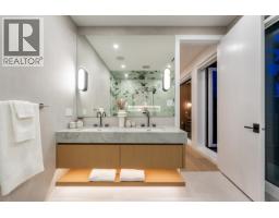 8940 Fairdell Place, Richmond, BC V7C3Y3 Photo 23
