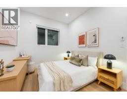 8940 Fairdell Place, Richmond, BC V7C3Y3 Photo 30