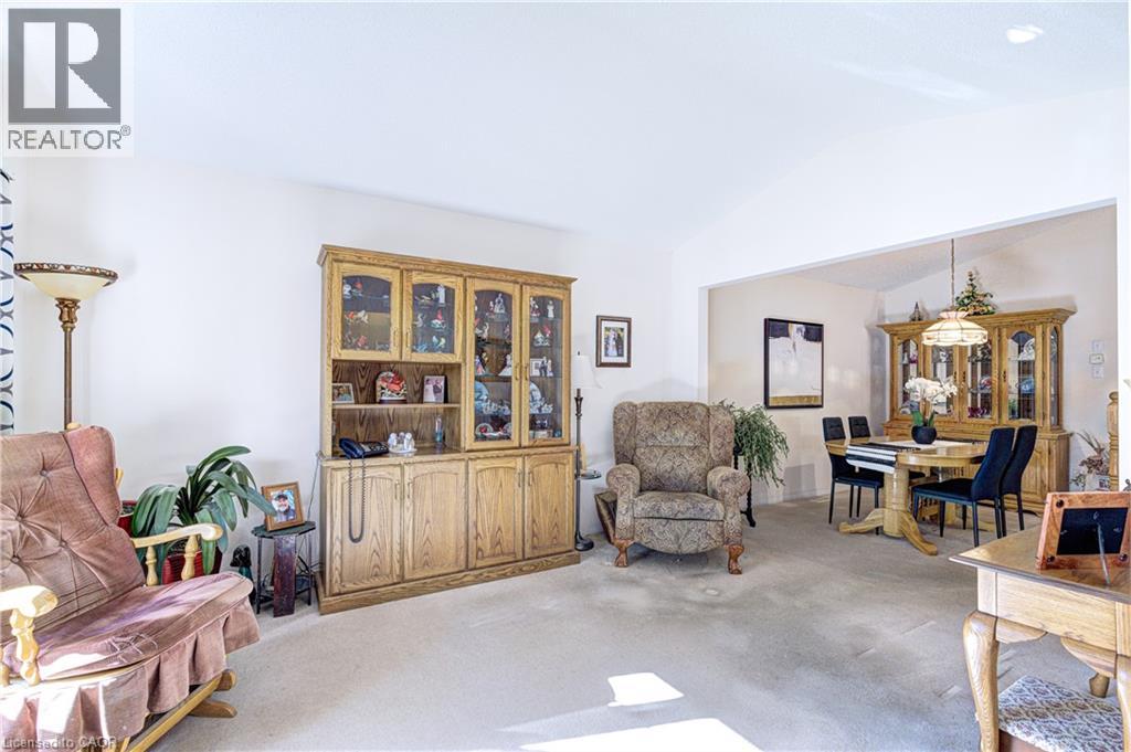 78 SULMONA Drive, Hamilton — photo 6