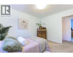 78 Sulmona Drive, Hamilton, ON L8W3Z3 Photo 13