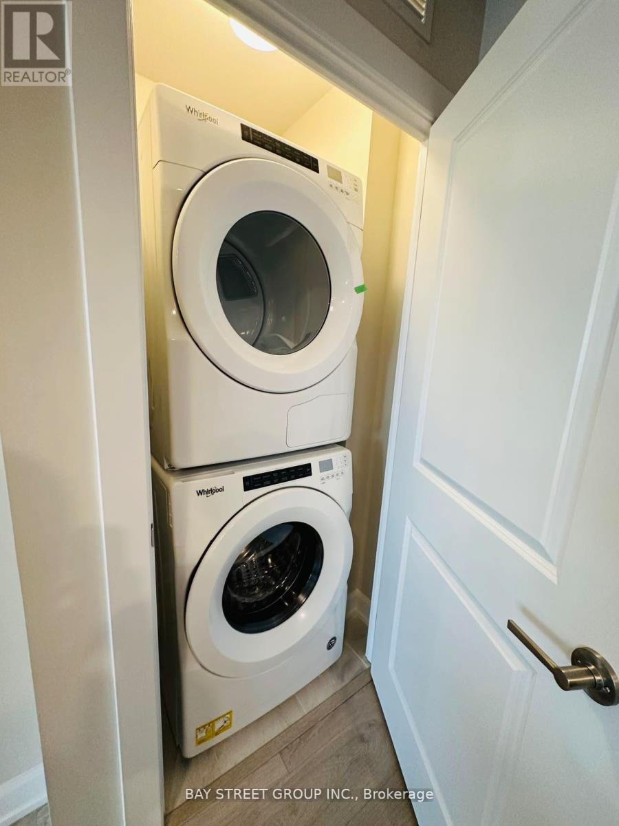 315 - 3200 WILLIAM COLTSON AVENUE, Oakville (JM Joshua Meadows) — photo 8