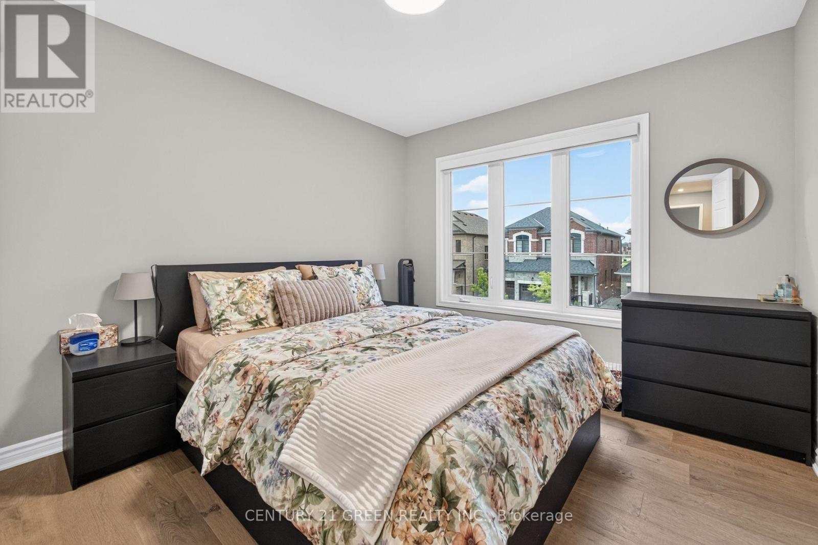 1570 Severn Drive — photo 32