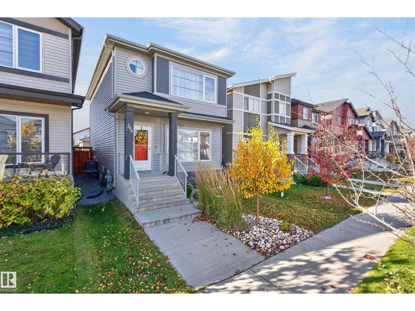 Photo of 798 BERG LO, Leduc