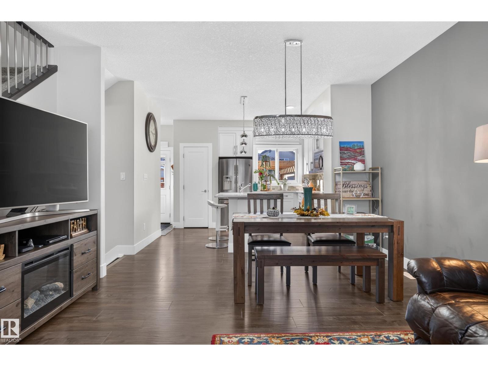798 Berg Loop, photo 12