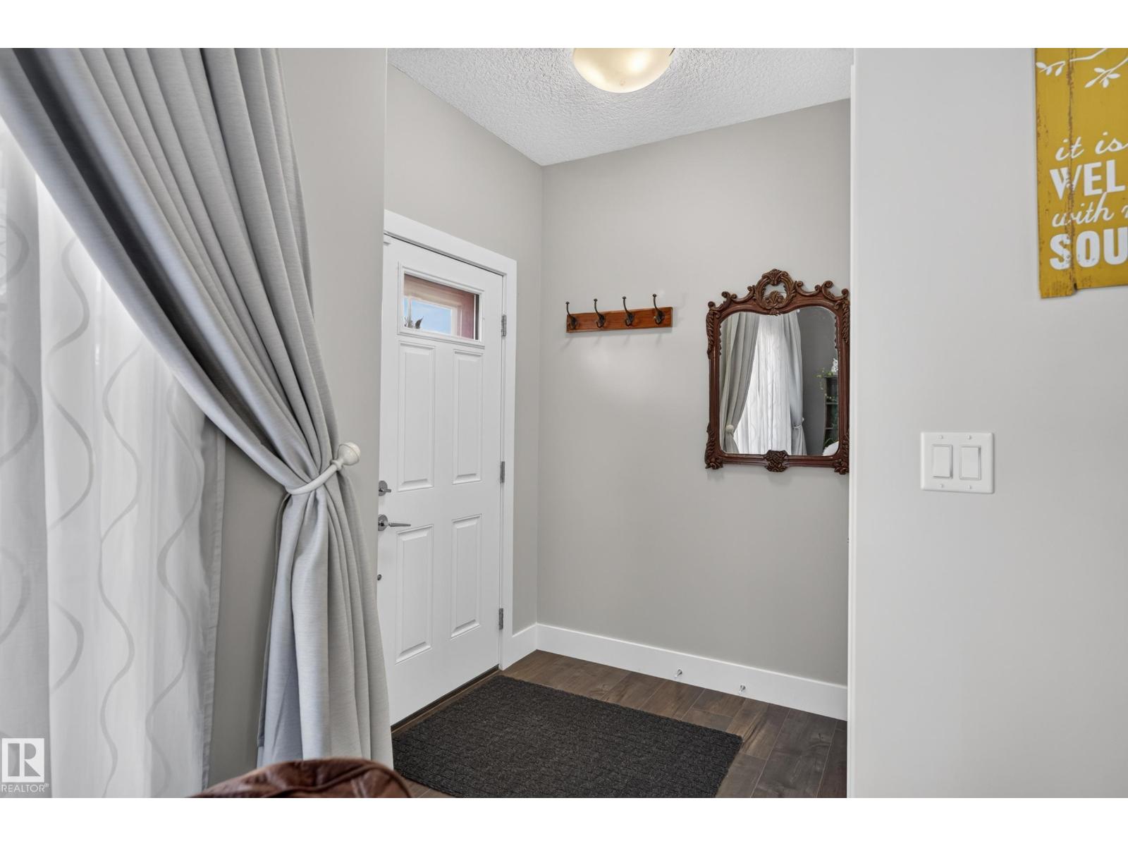 798 Berg Loop, photo 6
