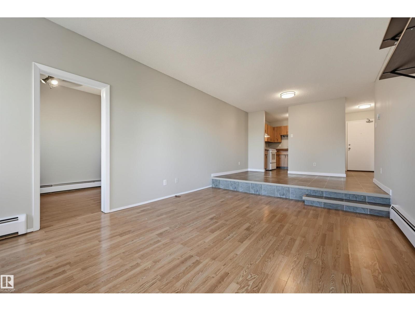 #408 17820 98 Av NW photo 5 — MLS® E4513135