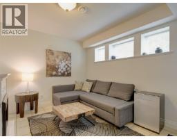 134 Clarence St, Victoria, BC V8V2J2 Photo 39