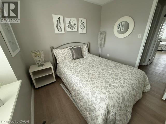 3185 Walkers Line — photo 41