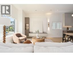2 8483 16 Avenue, Burnaby, BC V3N1S4 Photo 16