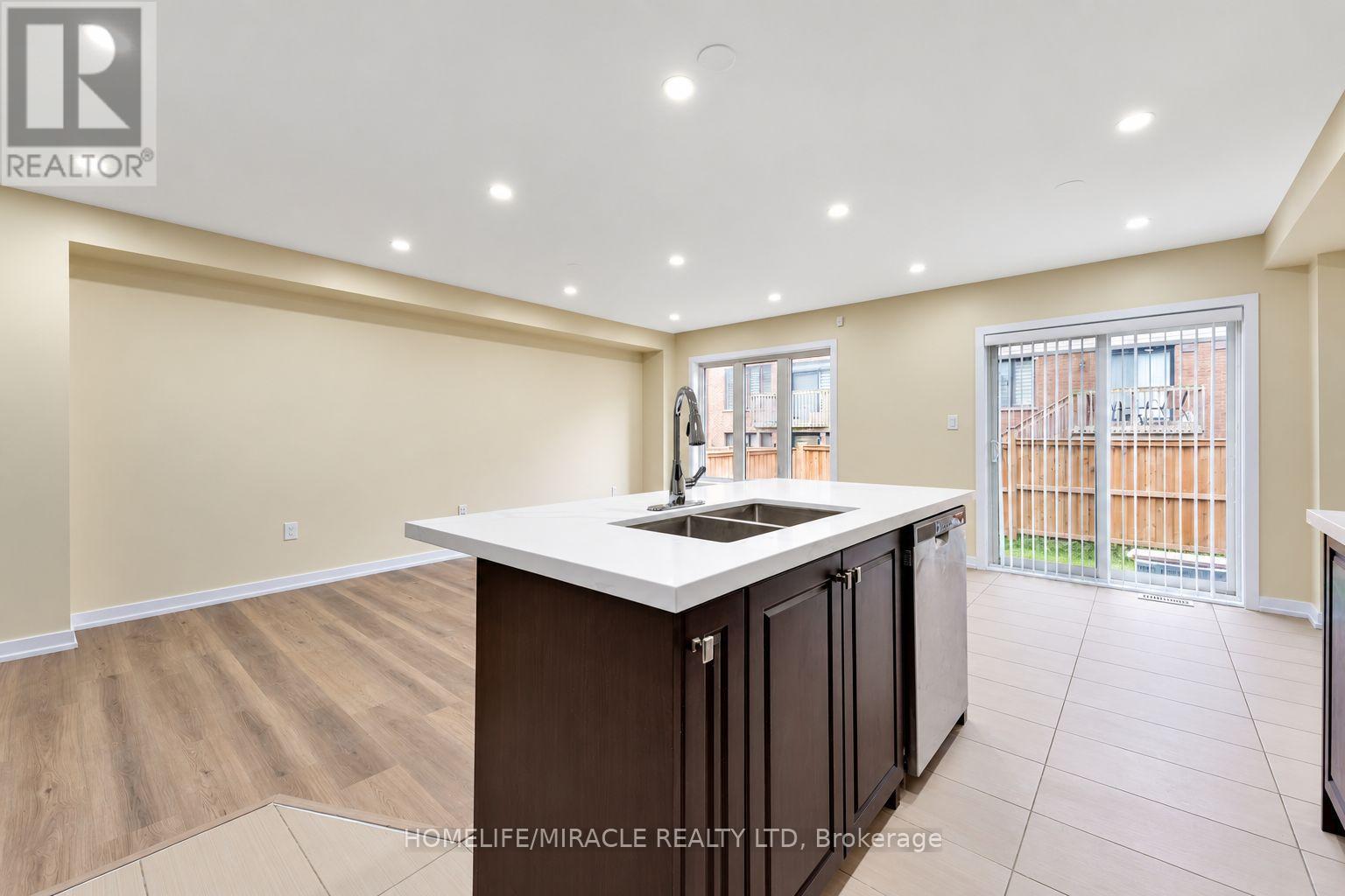 15 BRADSHAW DRIVE - 15