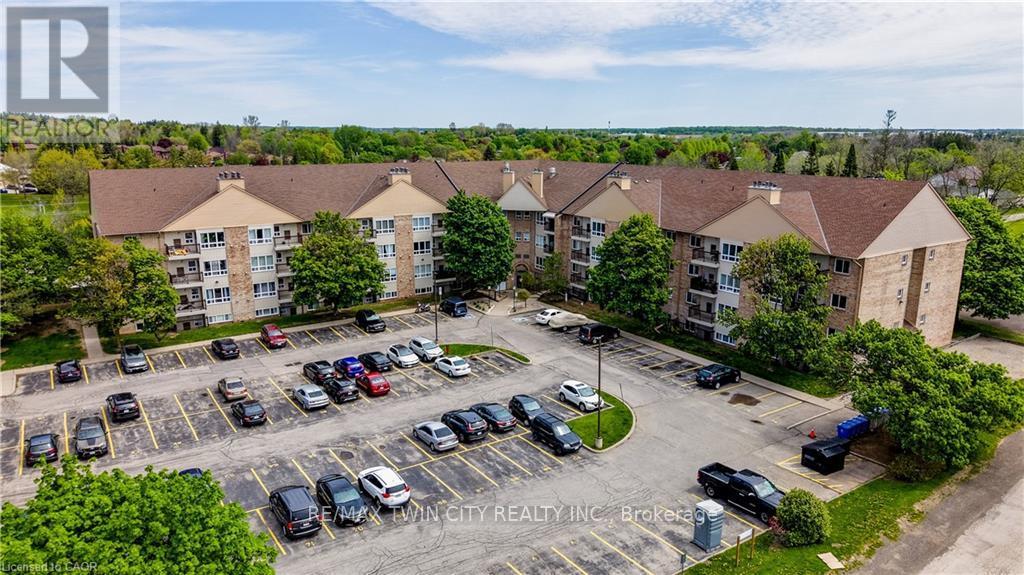 306- 15 HOFSTETTER Avenue, Kitchener, ON photo 25